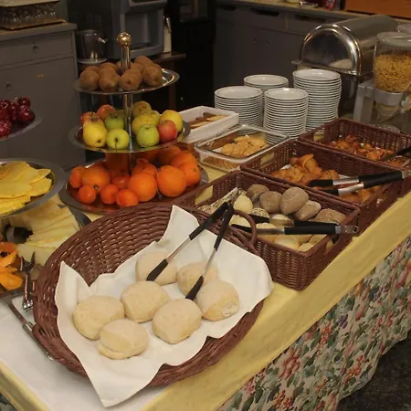 ホテル ボタニコ